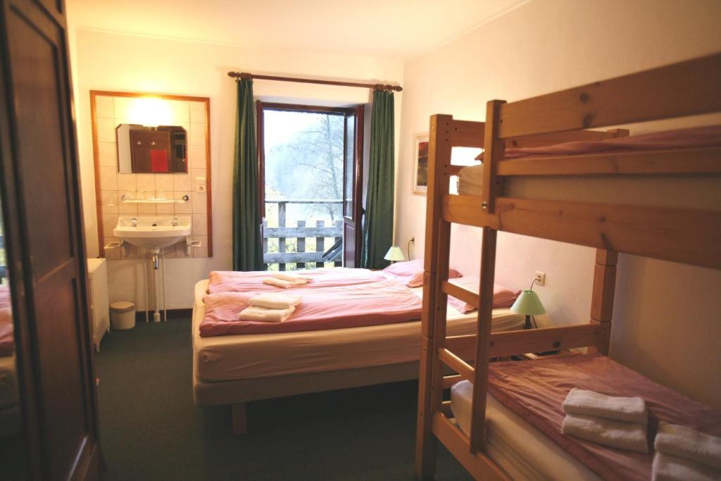 Hotel Gai-Sejour La-Roche-en-Ardenne Quarto foto